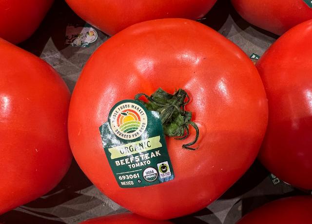 Tomato Prices Rise as US Tariffs Hit Mexican Imports