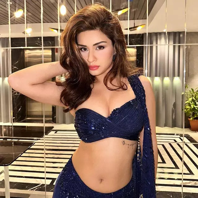 Avneet Kaur Turns Up Heat