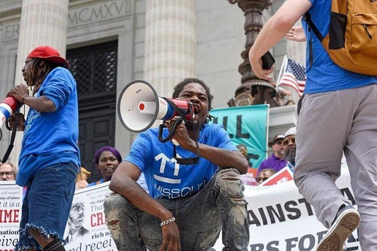 VC Defends 7-Day Work Weeks Amidst Criticism