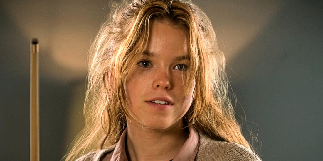 Supergirl's Familiar Face: Alcock Brings Edge to New Role