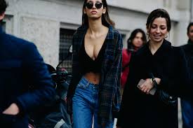 Yasmin Wijnaldum and Robot Spark "Life" on Fashion Runway